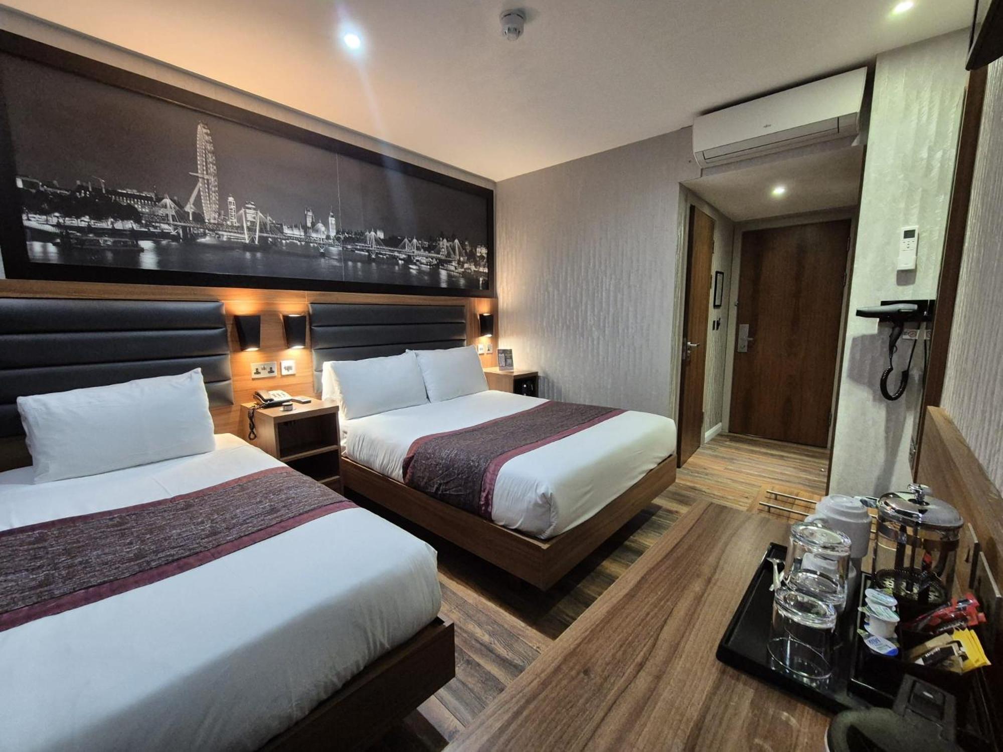 London Court Hotel Exterior photo